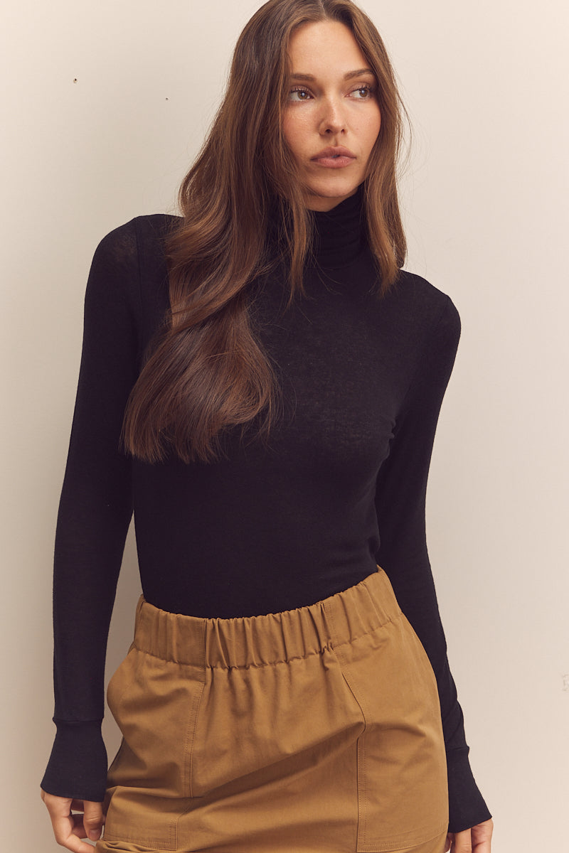 Wool Blend Lightweight Knit Turtleneck in Black, from Amente