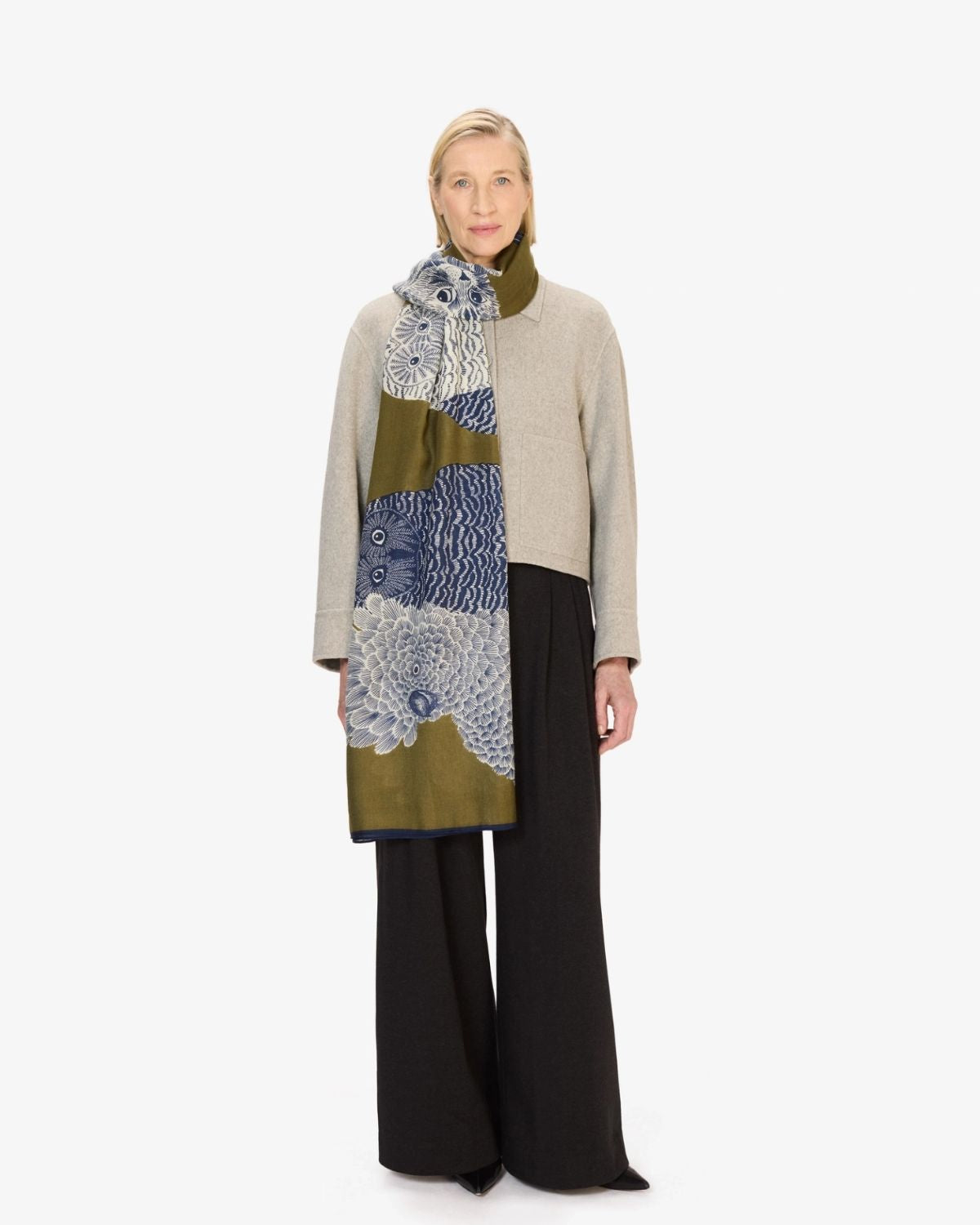 Chouette Etole 80 in Khaki, from Inoui Editions