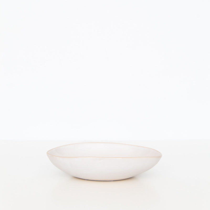 Server Etosha in Beach Sand White, from Wonki Ware