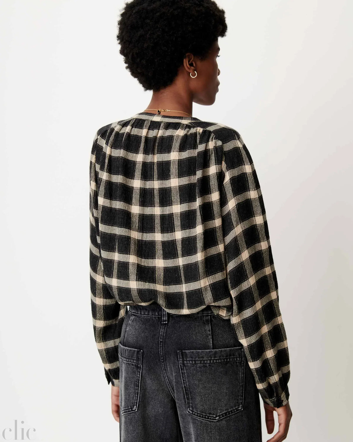 Nicolas Shirt in Graffitsand, from Sessun