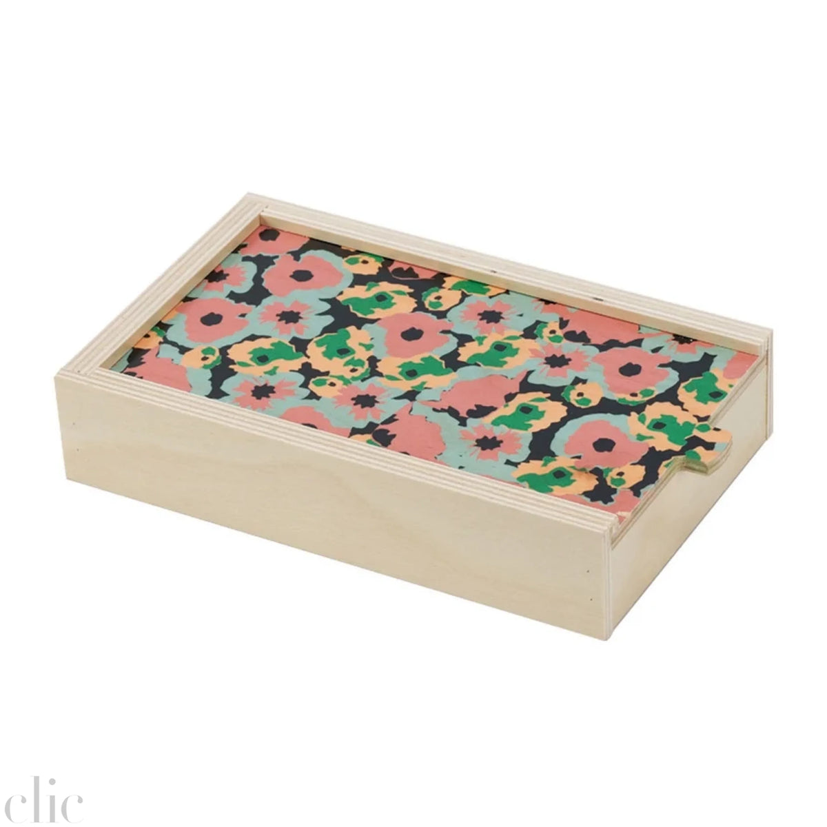 Poppy Domino Set in Black, from Wolfum