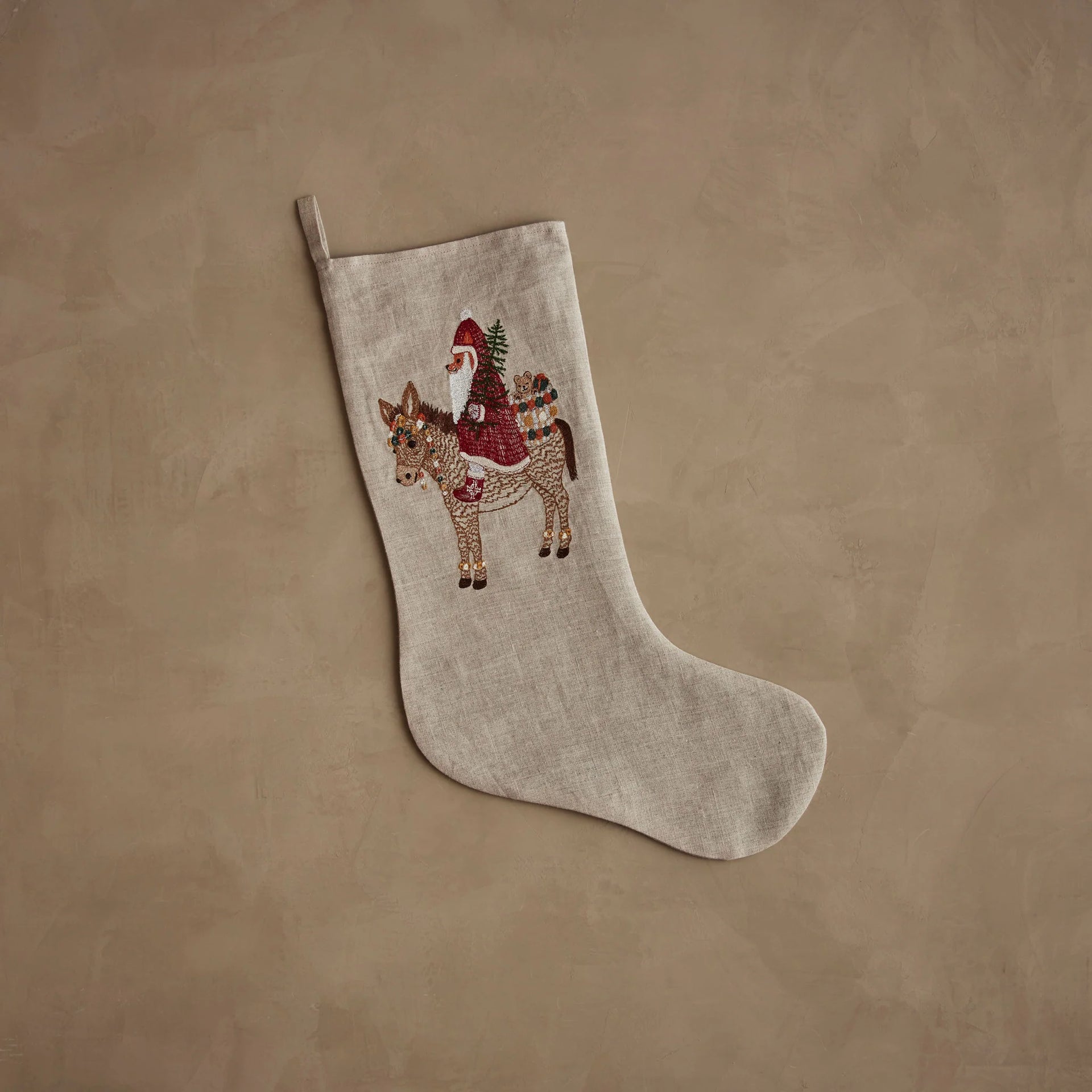 Coral＆Tusk Stockingコーラル＆タスク　クリスマス　ストッキング Large Santa on Donkey Stocking, from Coral & Tusk