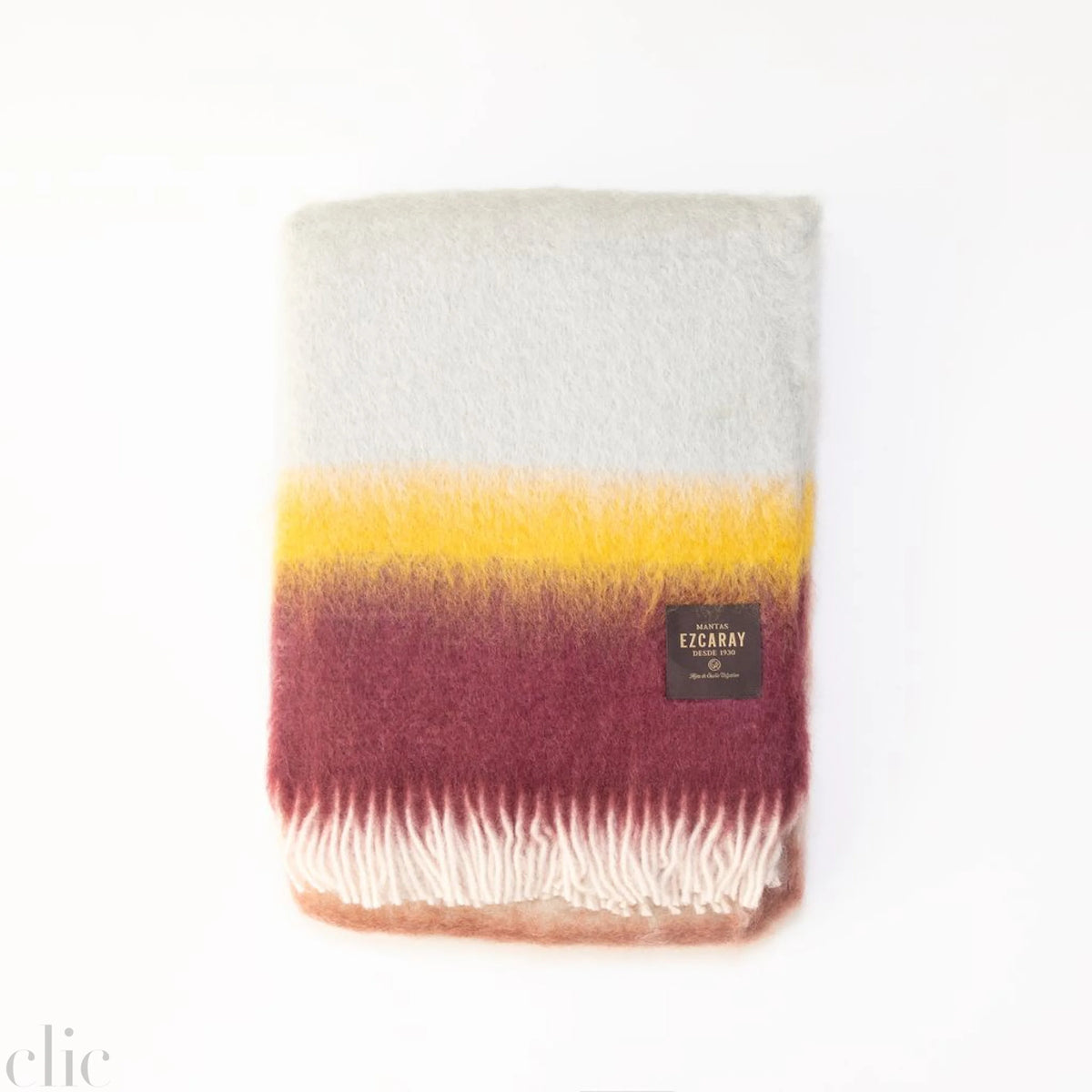 Matisse Throw M-17, from Mantas Ezcaray