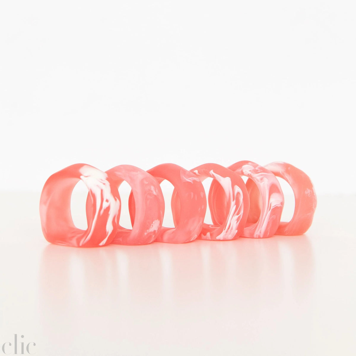 Set of 6 Napkin Rings in Pink Swirl, from Nashi Home