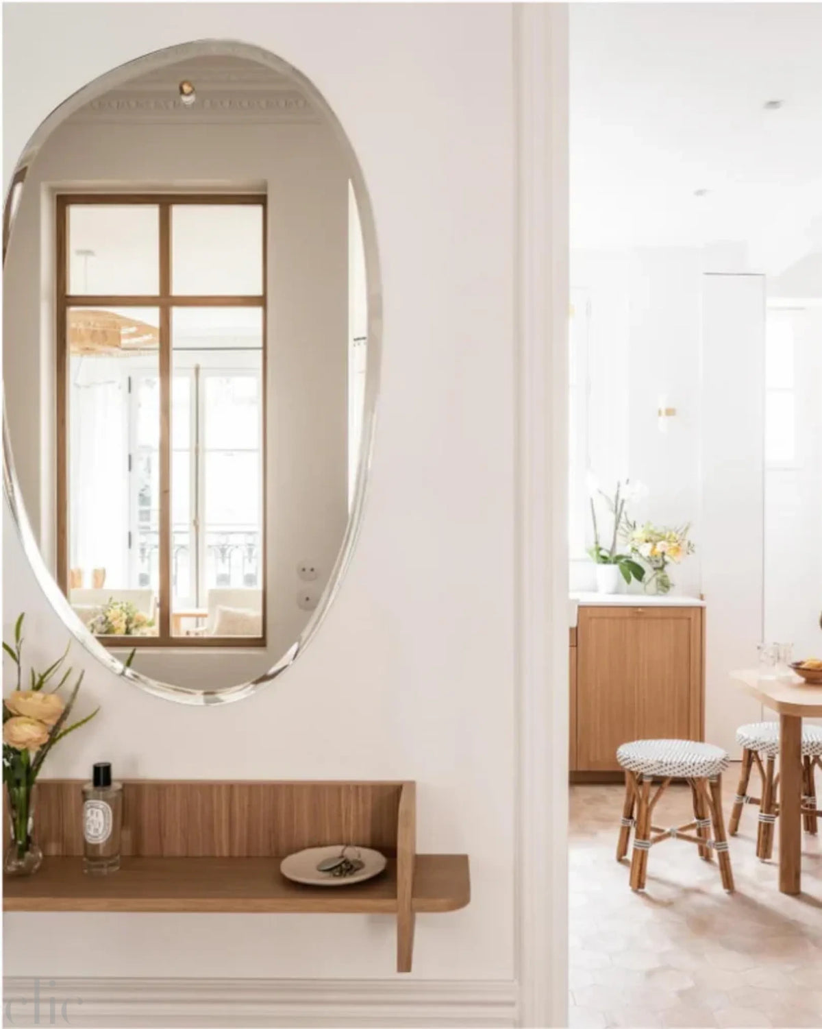 Mirror 16
