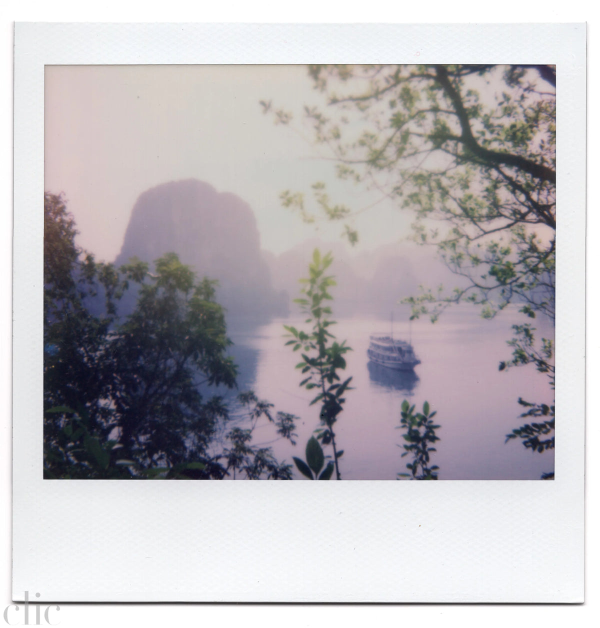 Ha Long Bay By Alex Moore