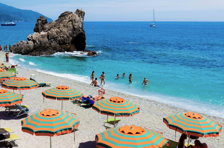 Monterosso Rocks 1 by Juliette Charvet
