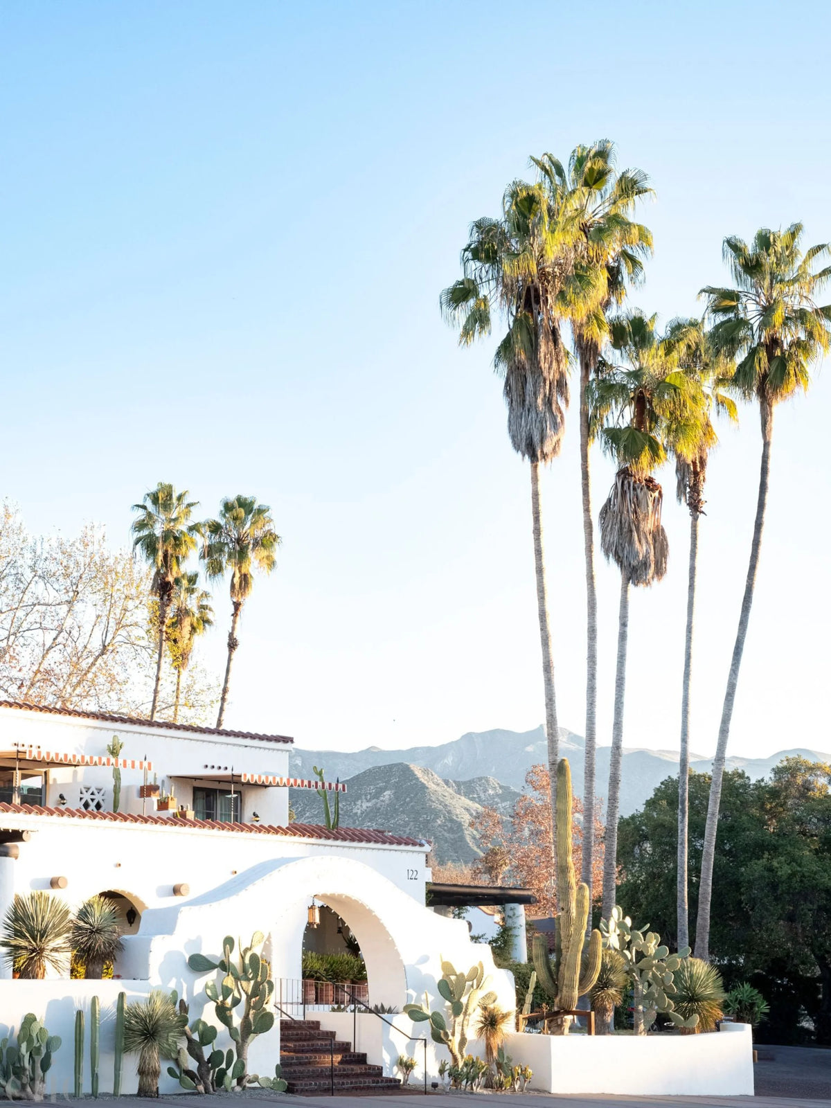 El Roblar, Ojai by Juliette Charvet