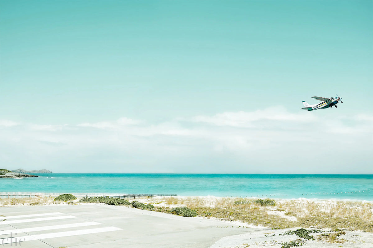 Landing Beach 2 - St Barth by Stephane Dessaint