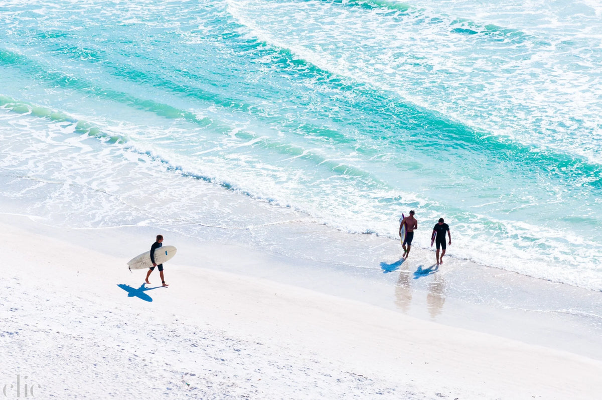 Lido Beach 12 by Juliette Charvet