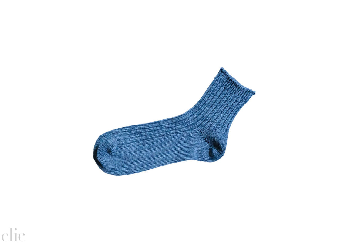 Linen Ribbed Socks in Blue, from Nishiguchi Kutsushita