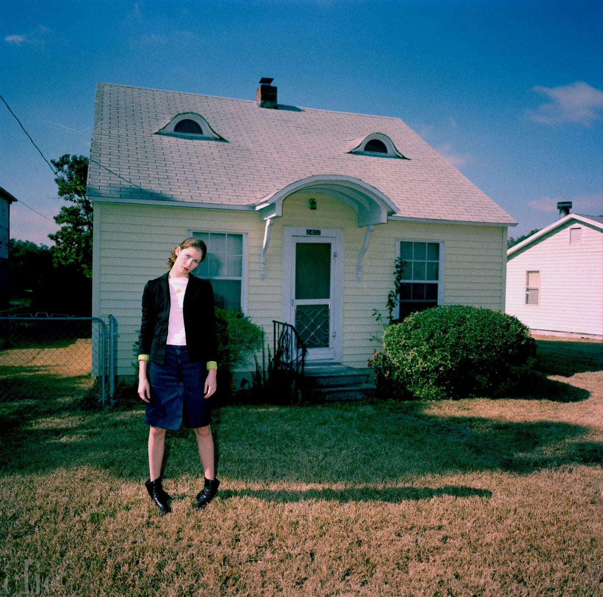 Rachel at home by Charity de Meer