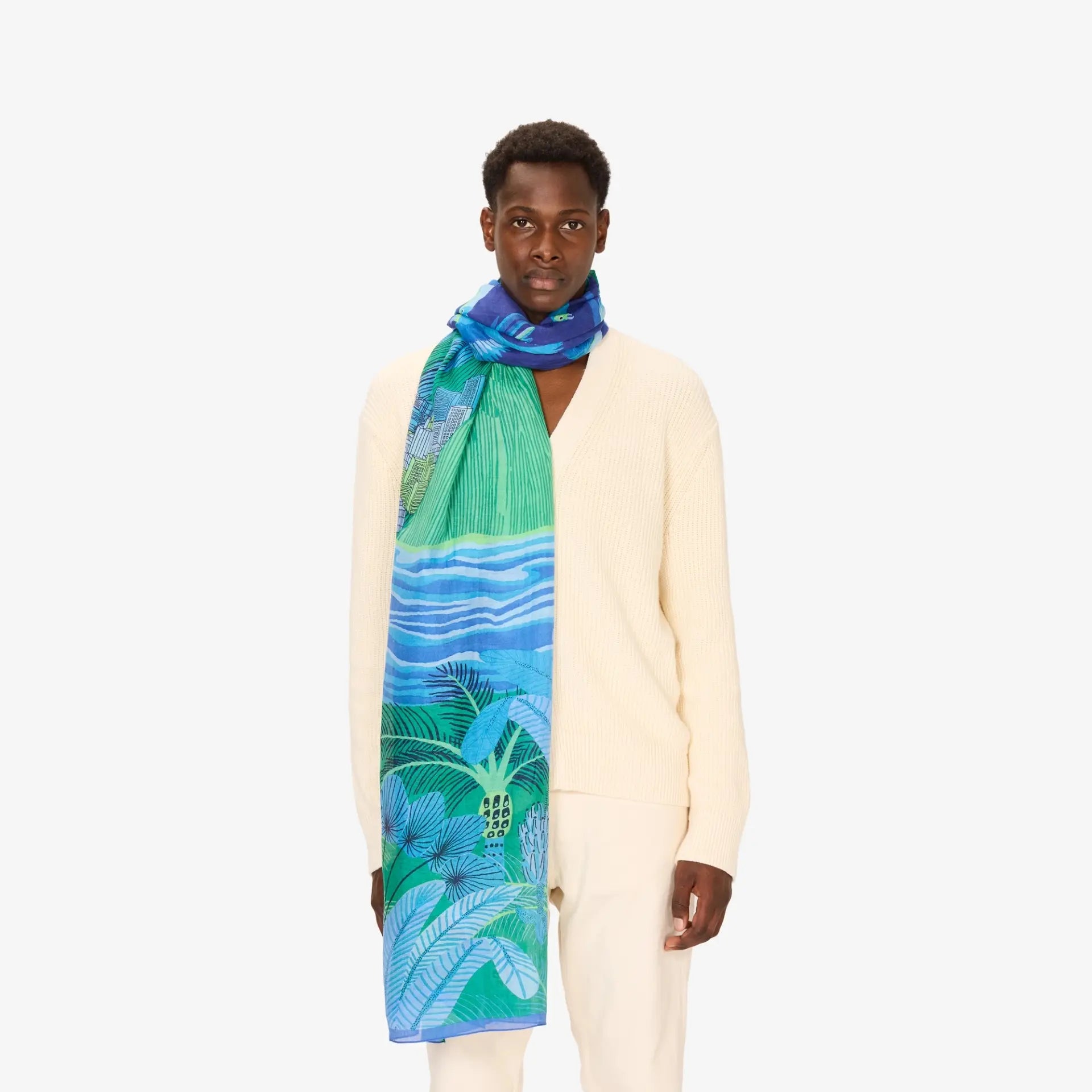 Scarf 100 Rio in Emerald, from Inoui Editions