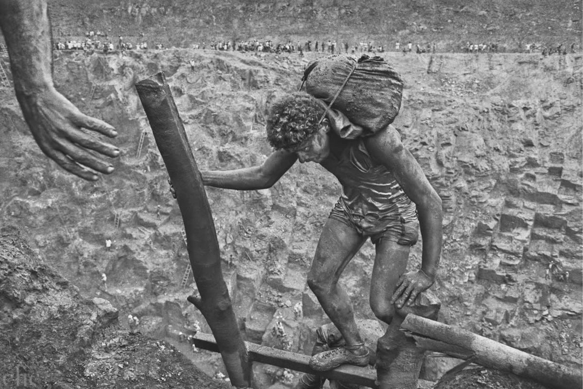 Sebastião Salgado. Workers. An Archaeology of the Industrial Age