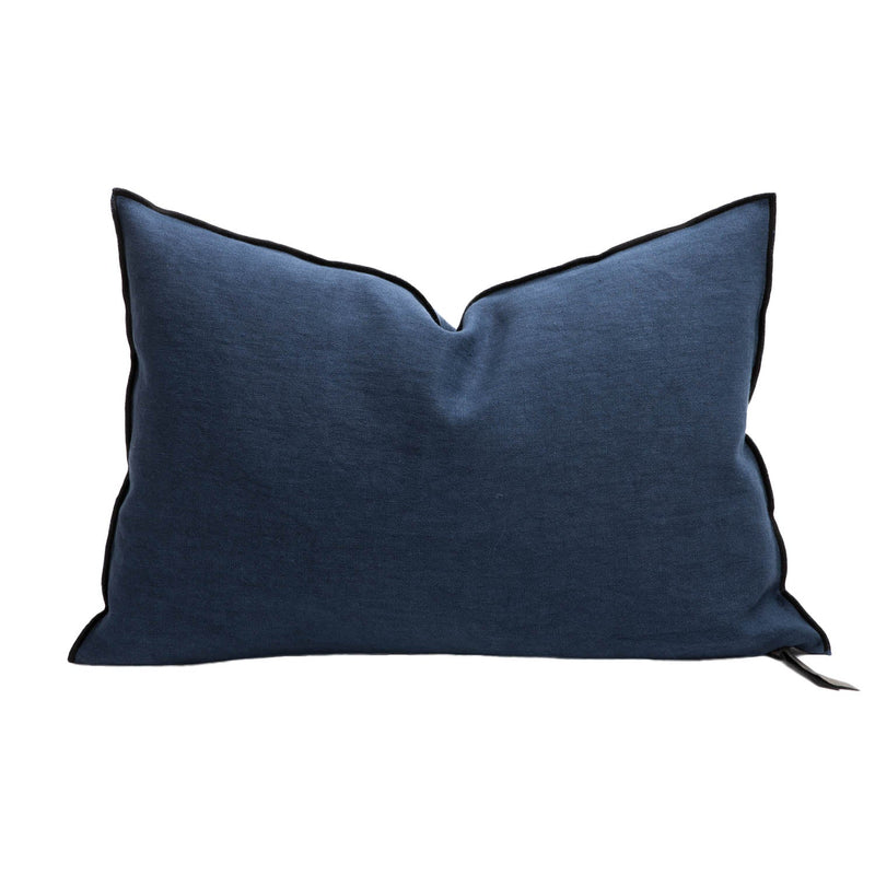 Stone Washed Bleu Nuit Pillow 40x60, from Maison De Vacances