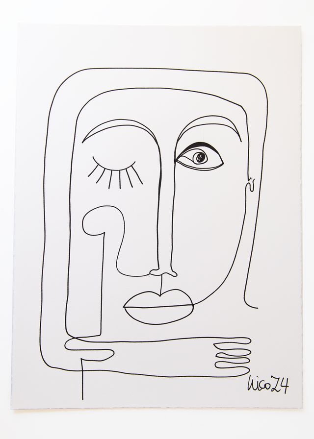 Large Visage 2 in Black & White, by Nicolette Schouten