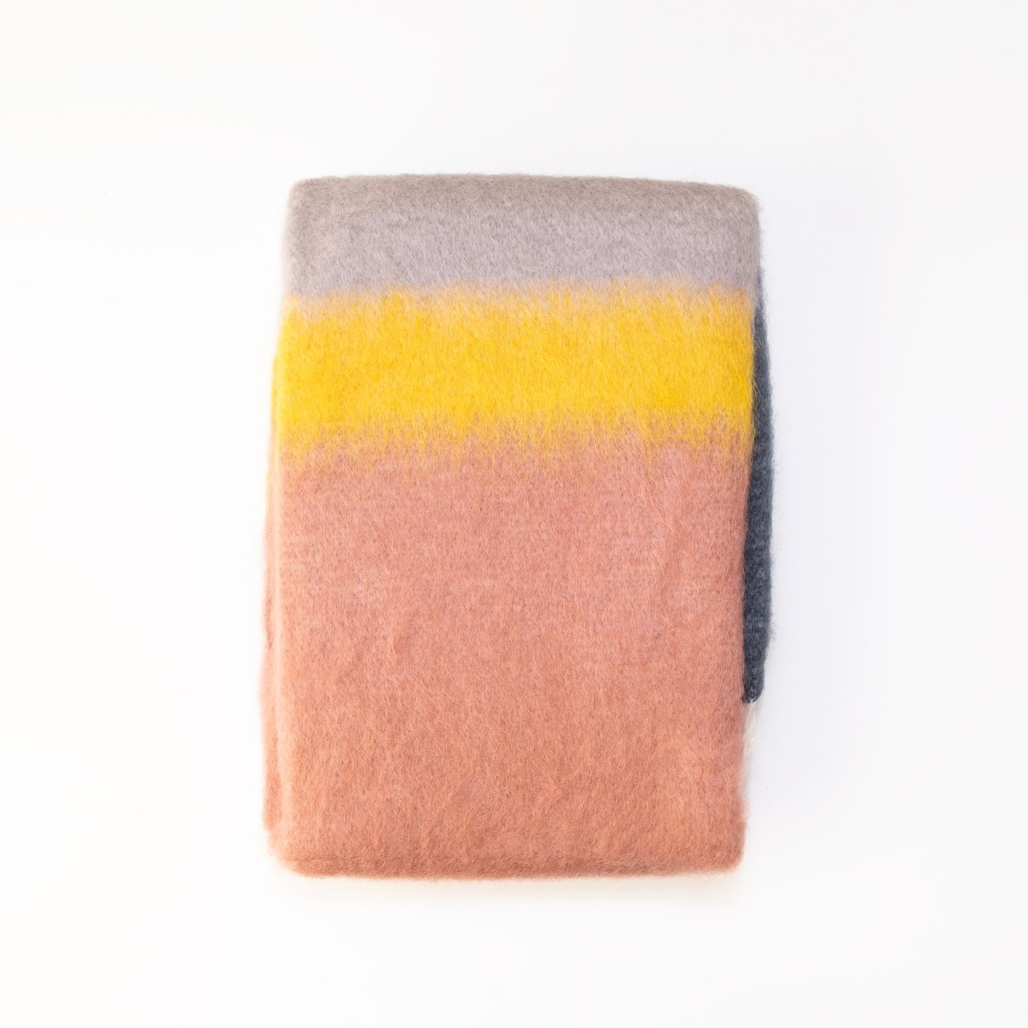Matisse Throw M-17, from Mantas Ezcaray