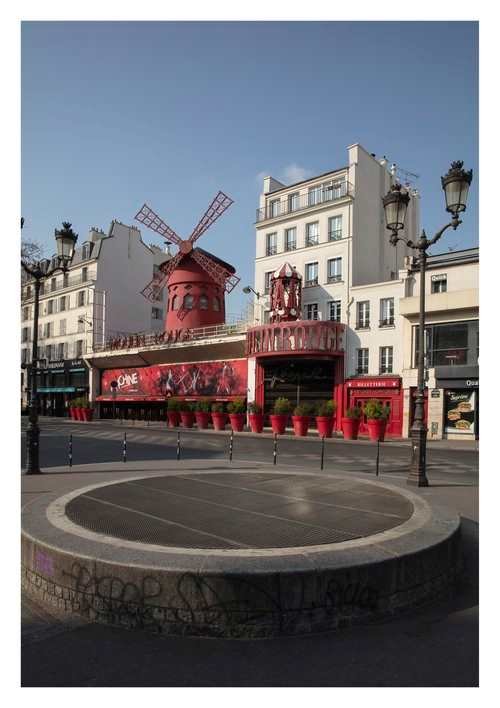 Place Blanche by Stéphane Gizard