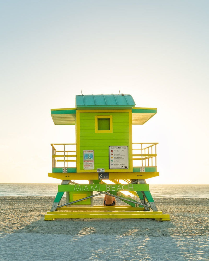 Lifeguard Tower 6th Street, Miami Beach by Tommy Kwak