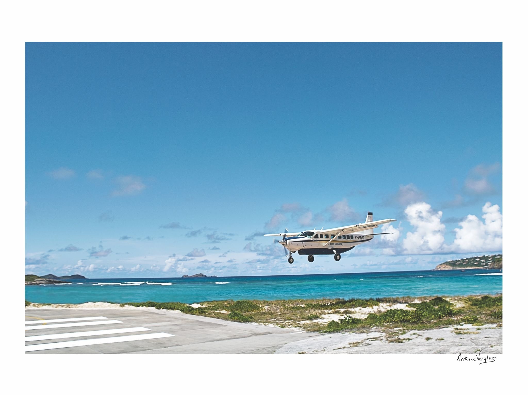St Barth Landing by Antoine Verglas