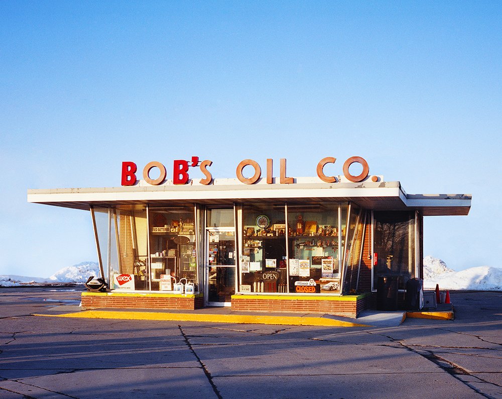 Bob's Oil Co in Grand Forks, North Dakota by Rob Hann